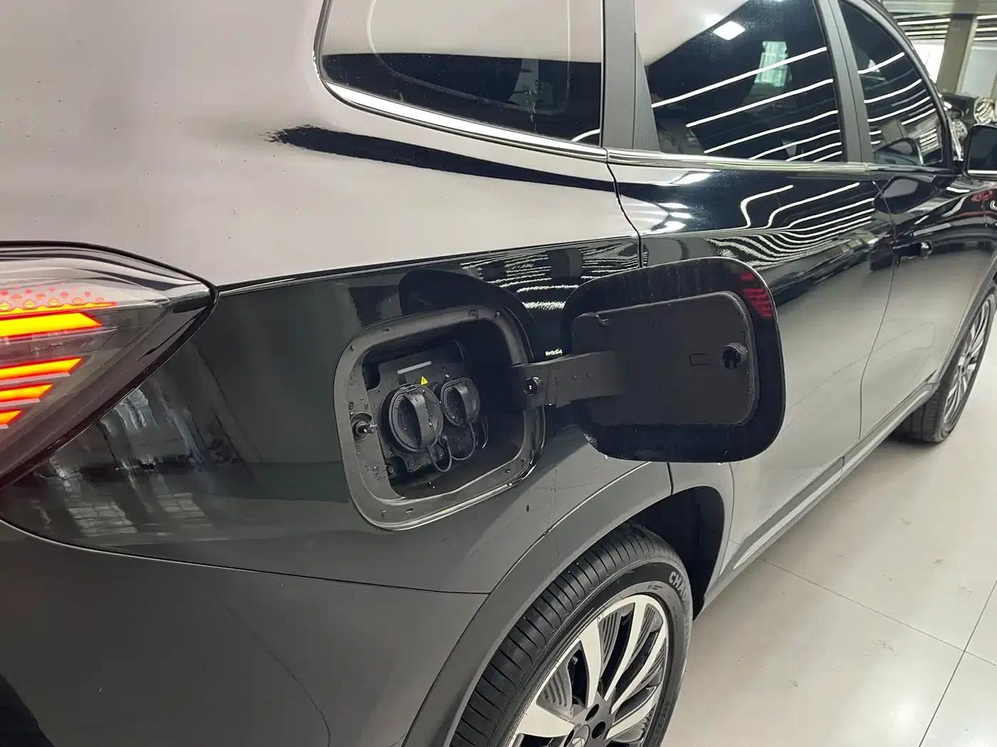 Fengyun T8 2025 1.5T 130km Comfort Edition 5-seater — миниатюра 31