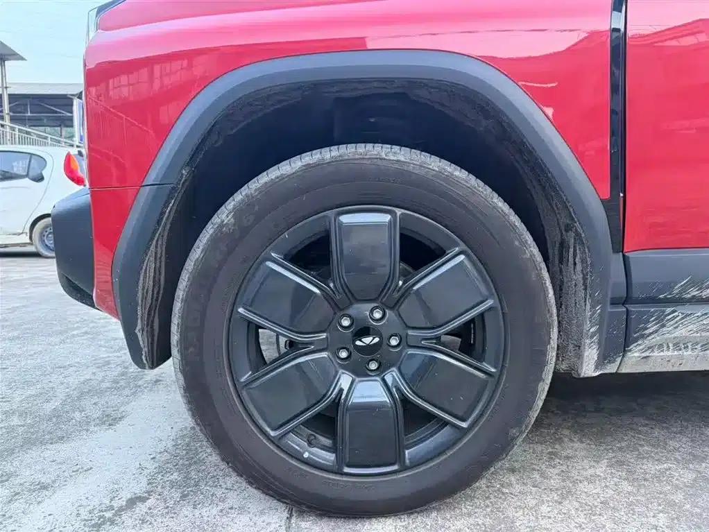Fengyun X3 PLUS 2025 501 AWD Smart Edition — миниатюра 8