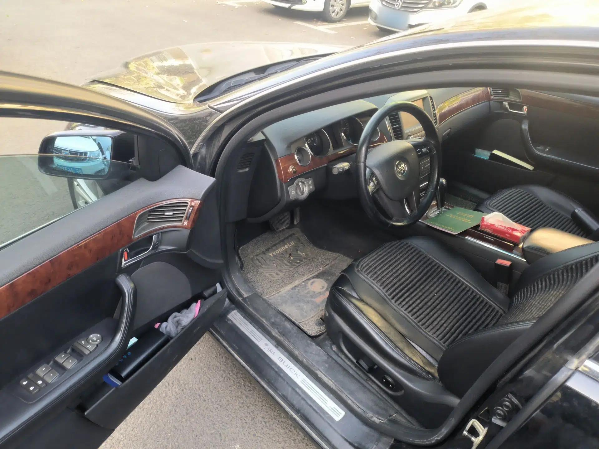 Buick Park Avenue 2011 Bao'ao Forum Commemorative Edition — миниатюра 17