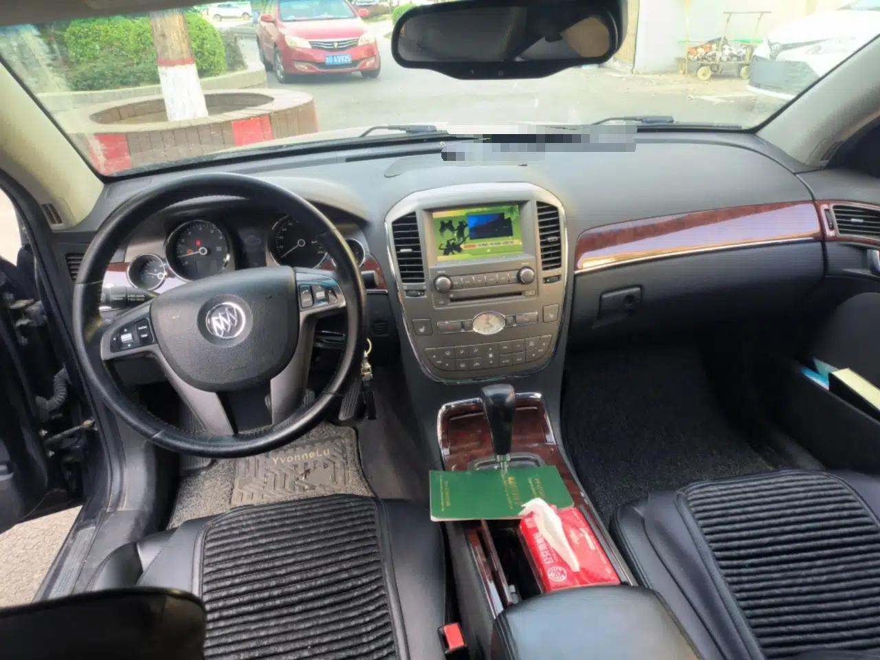 Buick Park Avenue 2011 Bao'ao Forum Commemorative Edition — миниатюра 10