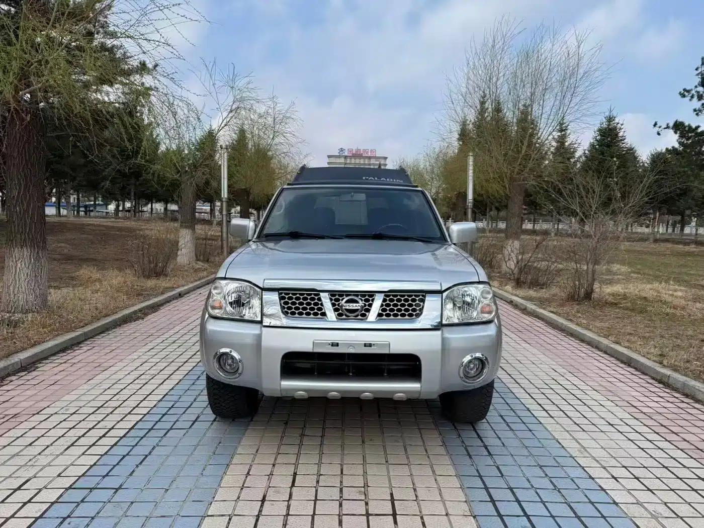 Nissan Paladin 2013 2.4L 4WD Standard Edition (China IV Emission Standard) — миниатюра 1
