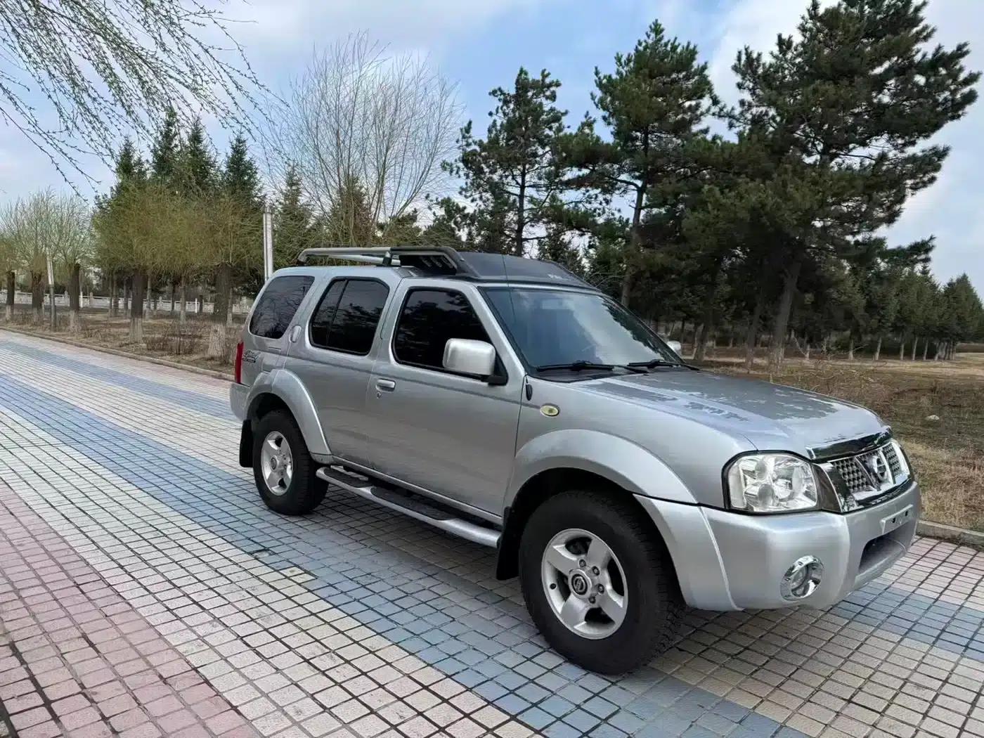 Nissan Paladin 2013 2.4L 4WD Standard Edition (China IV Emission Standard) — миниатюра 3