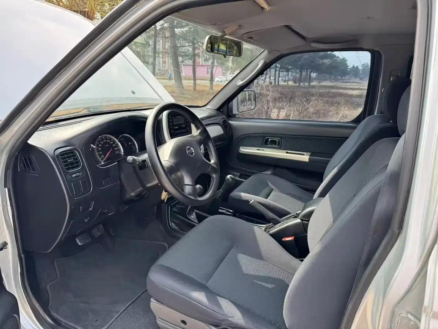 Nissan Paladin 2013 2.4L 4WD Standard Edition (China IV Emission Standard) — миниатюра 6