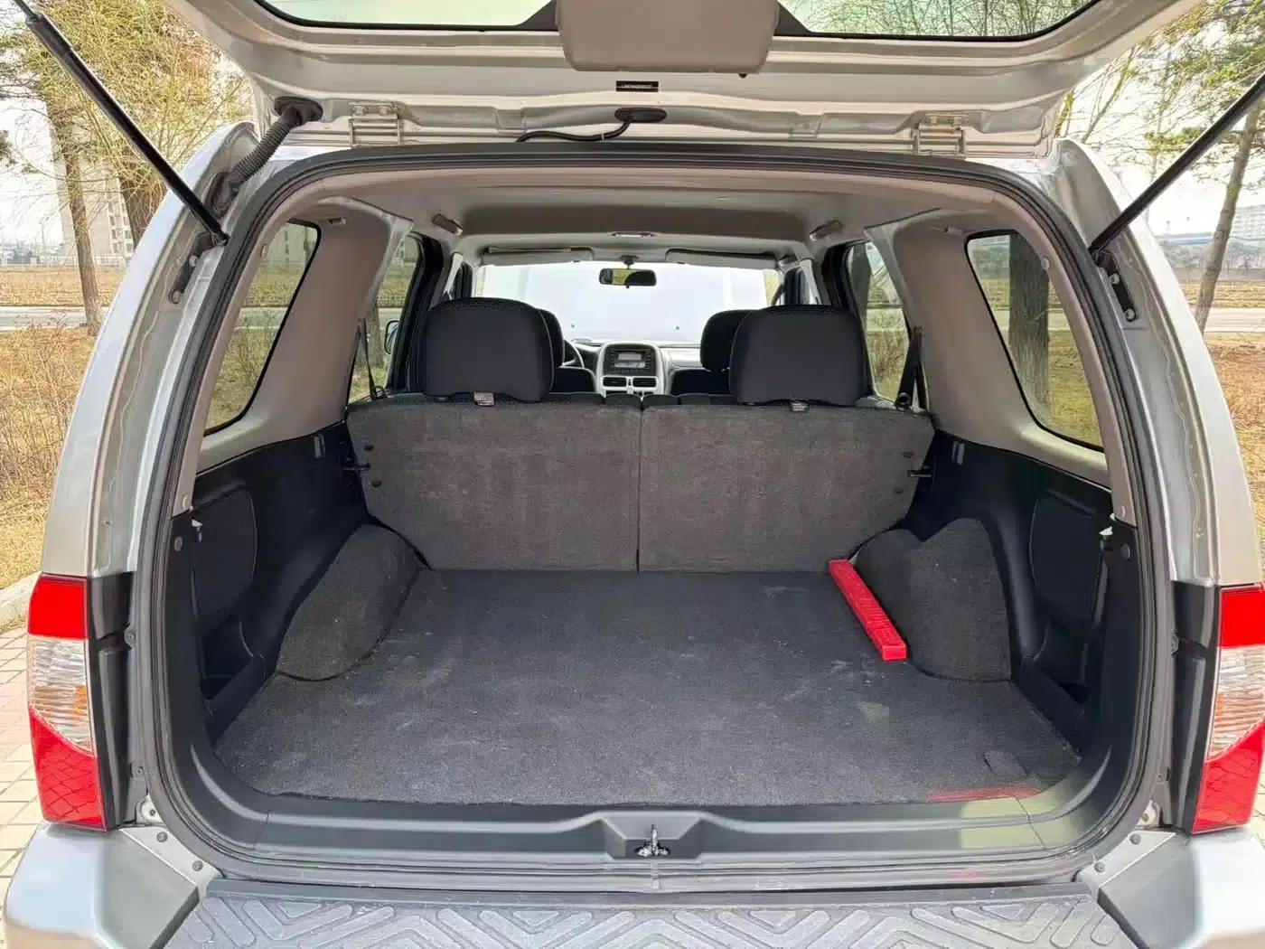 Nissan Paladin 2013 2.4L 4WD Standard Edition (China IV Emission Standard) — миниатюра 9
