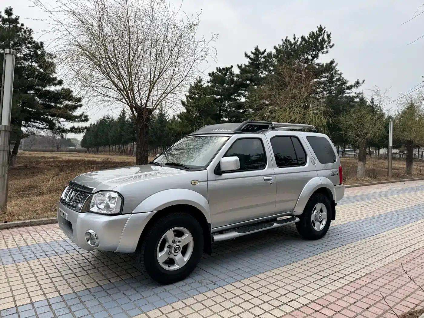 Nissan Paladin 2013 2.4L 4WD Standard Edition (China IV Emission Standard) — миниатюра 2