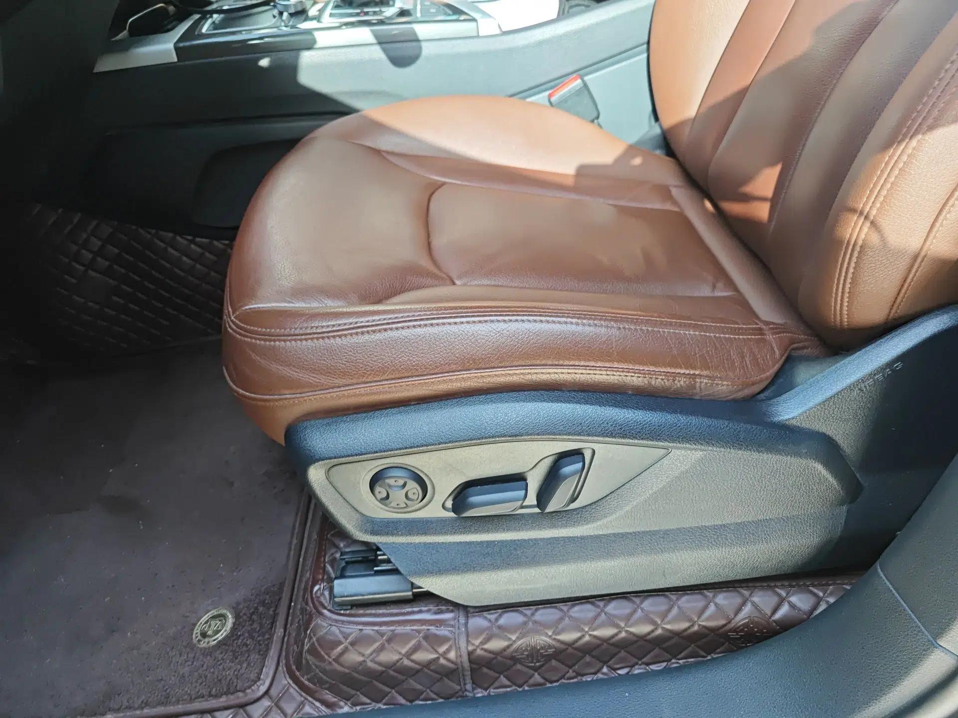 Audi Q7  — миниатюра 16