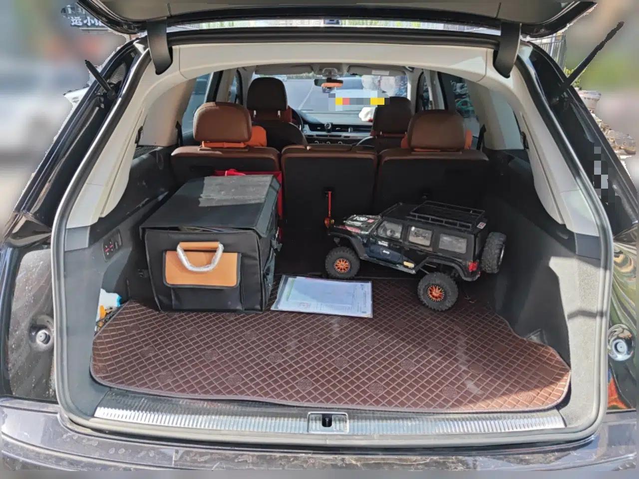 Audi Q7  — миниатюра 20