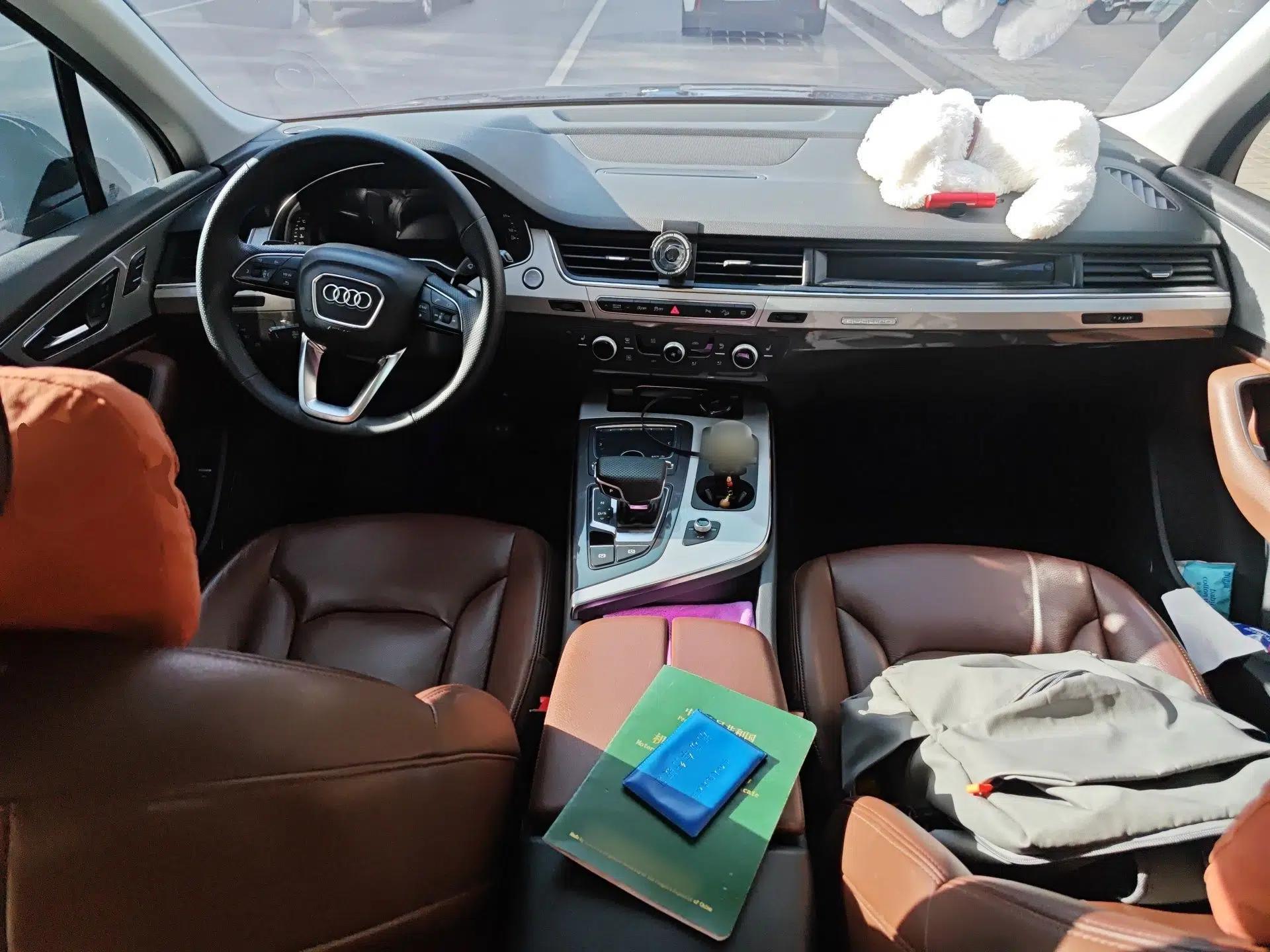 Audi Q7  — миниатюра 10