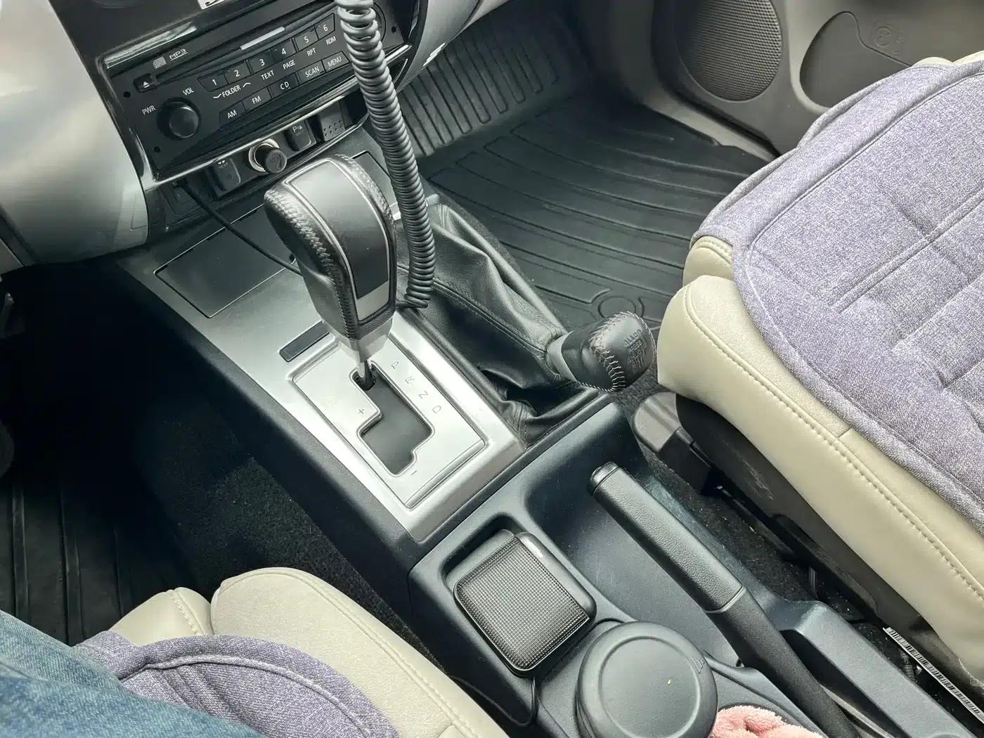 2013 Pajero Sport 3.0L Automatic 4WD Executive Edition — миниатюра 13