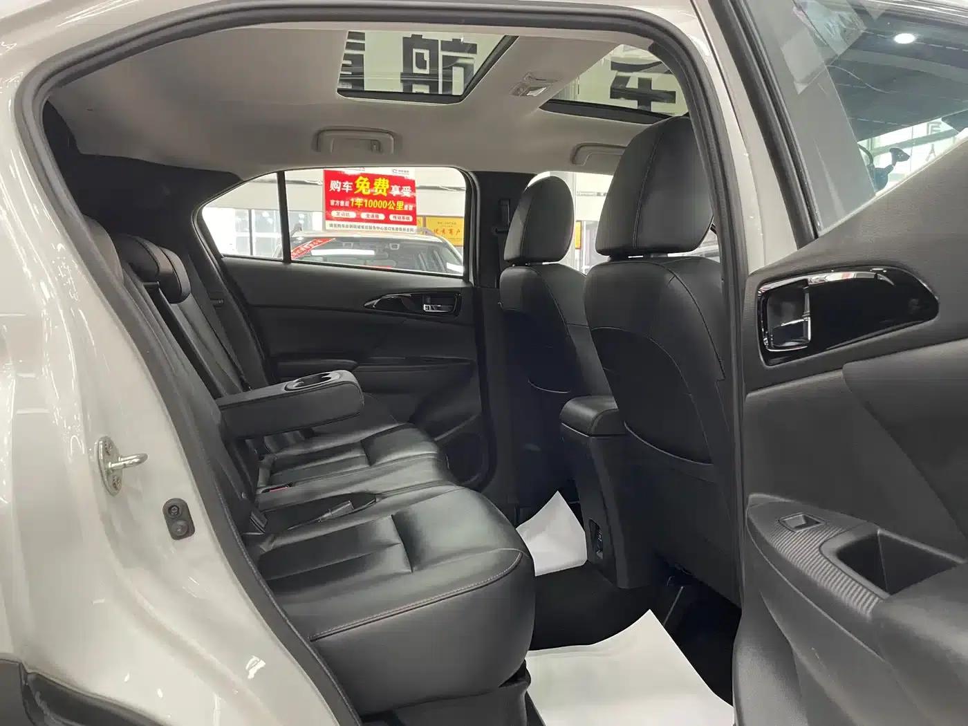 Eclipse Cross 2019 1.5T CVT 2WD Dream Edition (China VI Emission Standard) — миниатюра 16