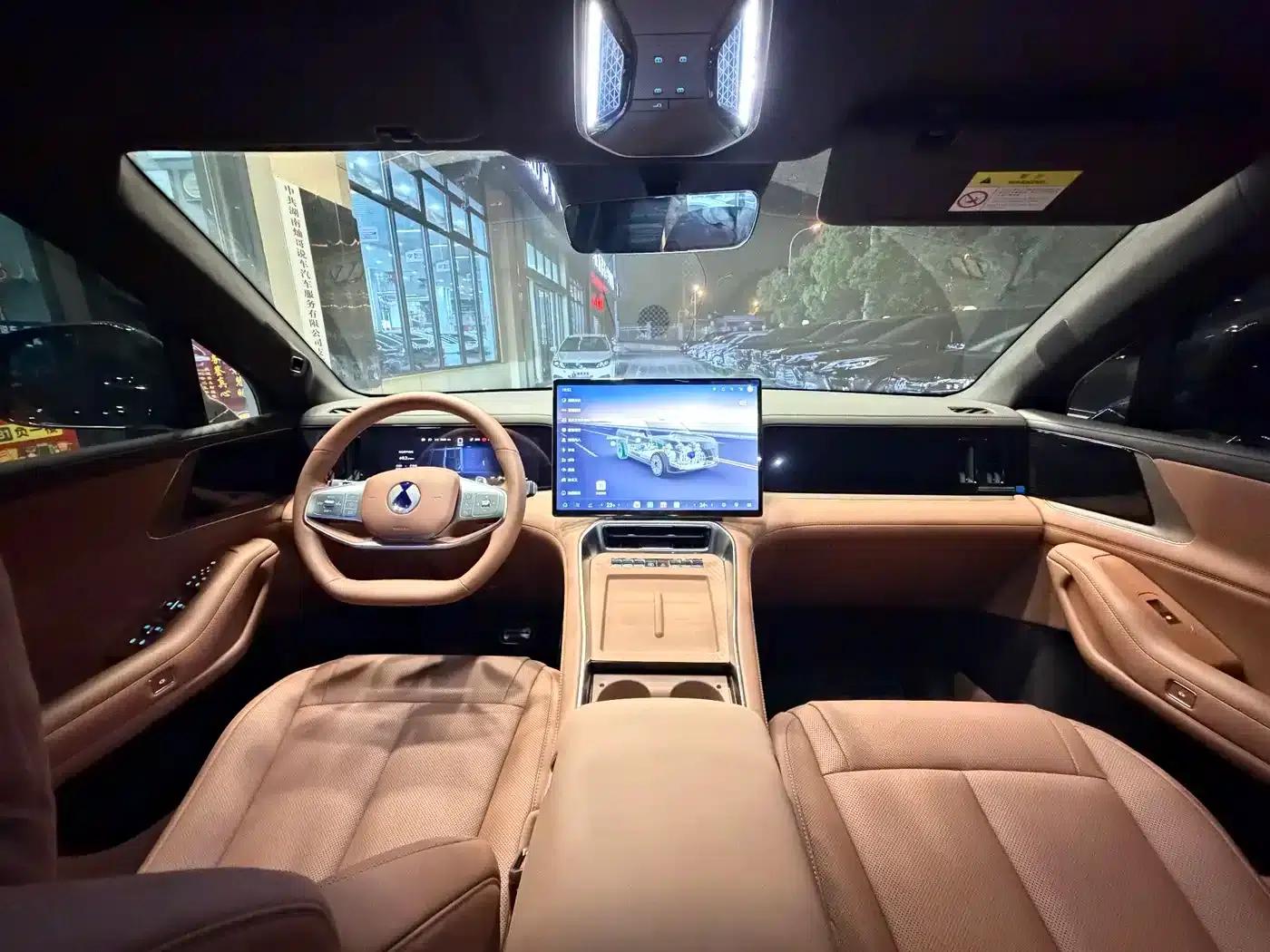 Denza N8L 2025 Premium Edition — миниатюра 17