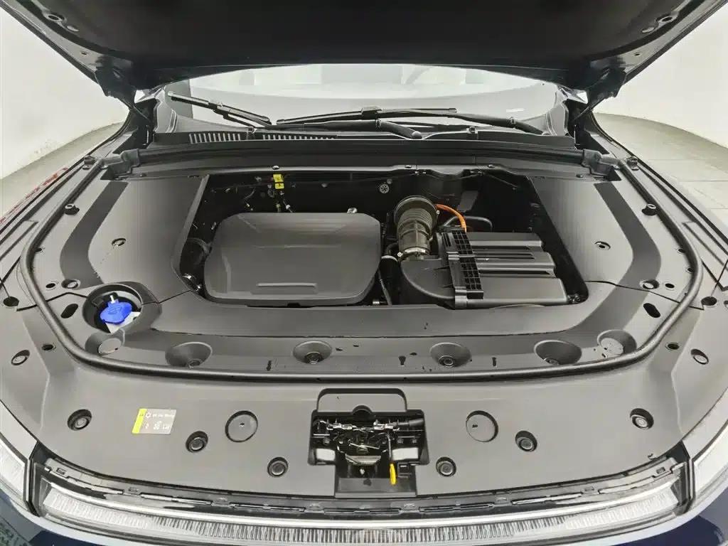 Weipai Mocha New Energy 2023 Two-Wheel Drive Long Range Version — миниатюра 6