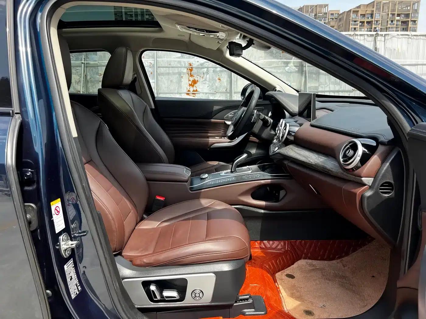 Weipai VV7 New Energy 2020 PHEV 2.0T Flagship Edition — миниатюра 8