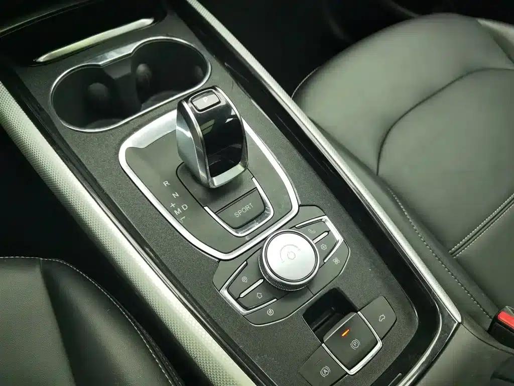 Exeed TX 2019 1.6T AWD Platinum Edition — миниатюра 13