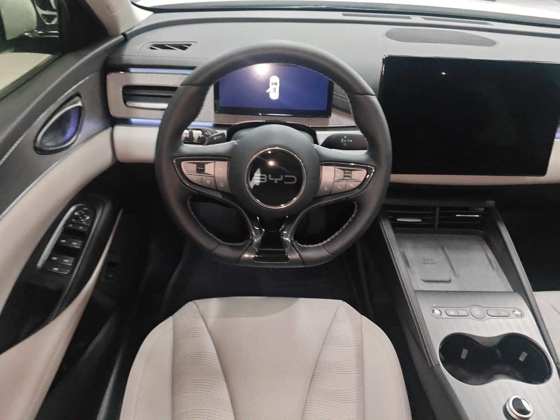 BYD Seal 06 DM-i Touring 2025 DM-i Touring High-End Model — миниатюра 12
