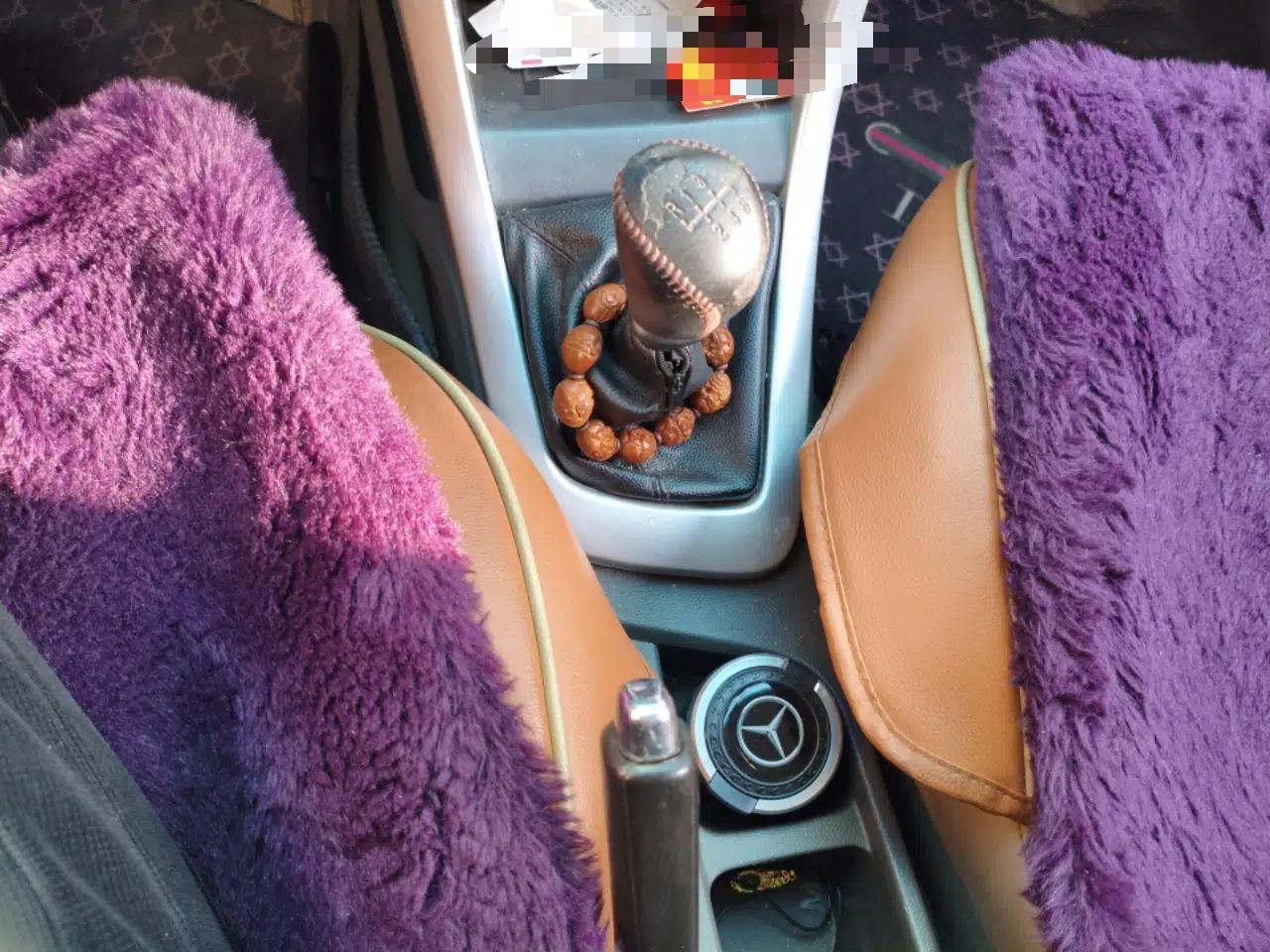 Baojun 630 2011 1.5L manual Elite version — миниатюра 15