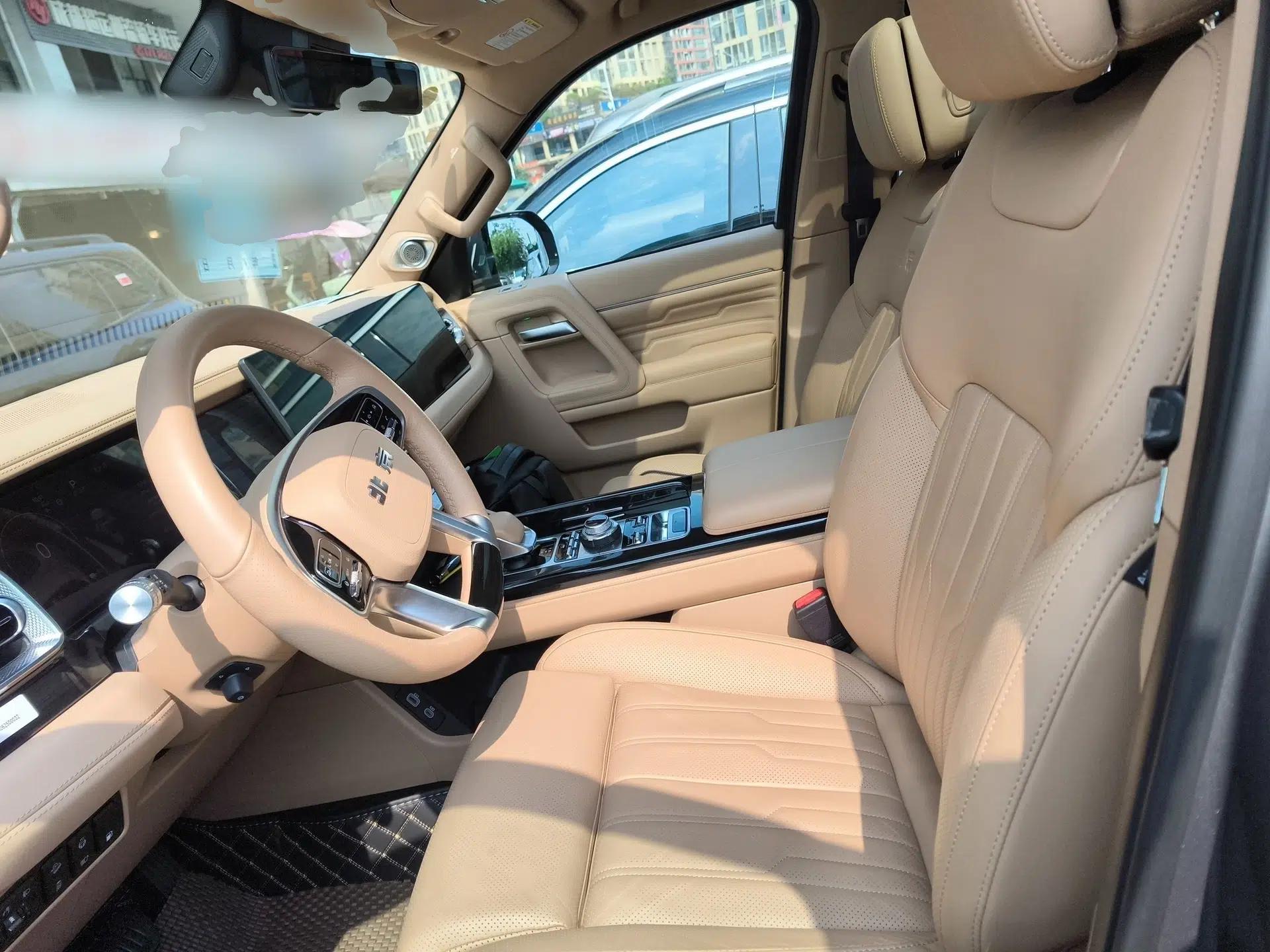 BAIC Off-Road BJ60 Leiting 2024 Magic Electric Drive Advanced Version 5 Seats — миниатюра 18