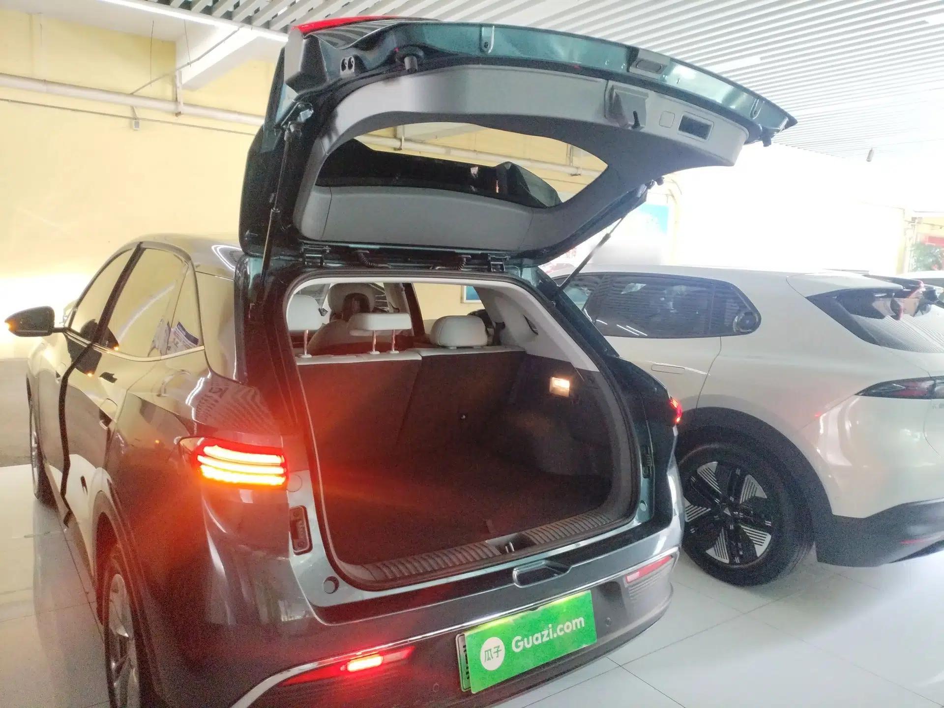 Bestune Yueyi 03 2025 565km Enjoy Edition — миниатюра 16