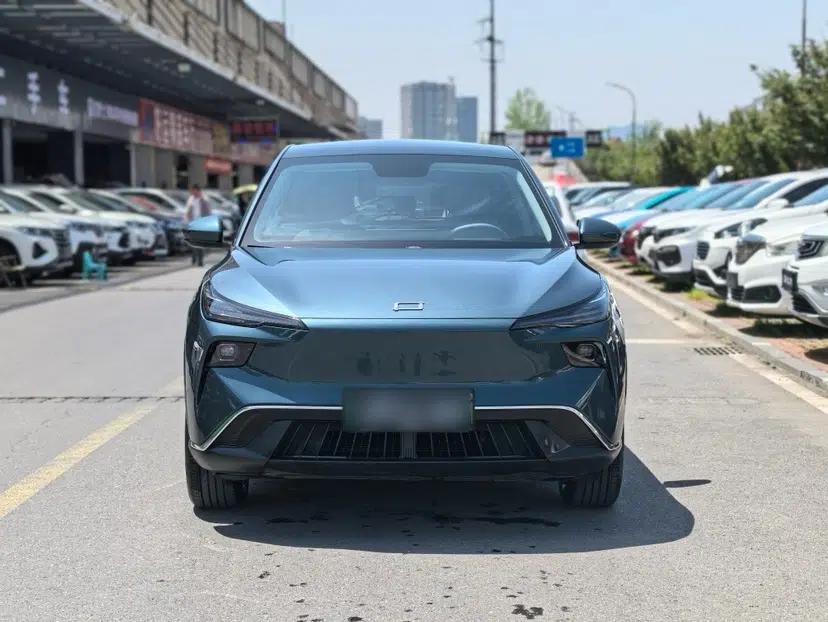 Bestune Yueyi 03 2025 565km Enjoy Edition — миниатюра 4