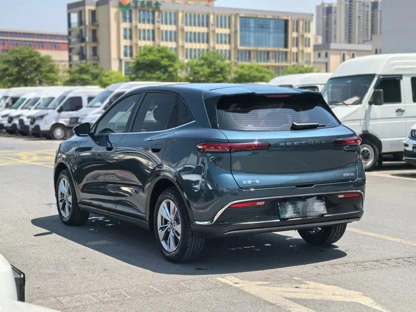 Bestune Yueyi 03 2025 565km Enjoy Edition — миниатюра 7
