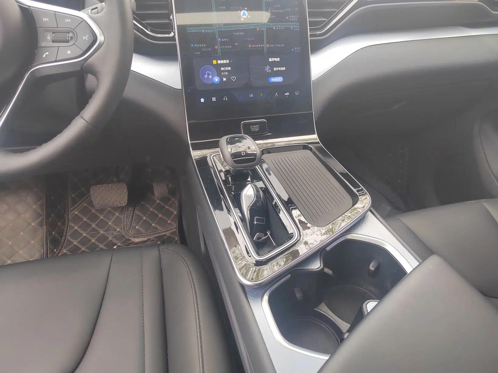 Bestune T90 2023 1.5T DCT Automatic Luxury Edition — миниатюра 17