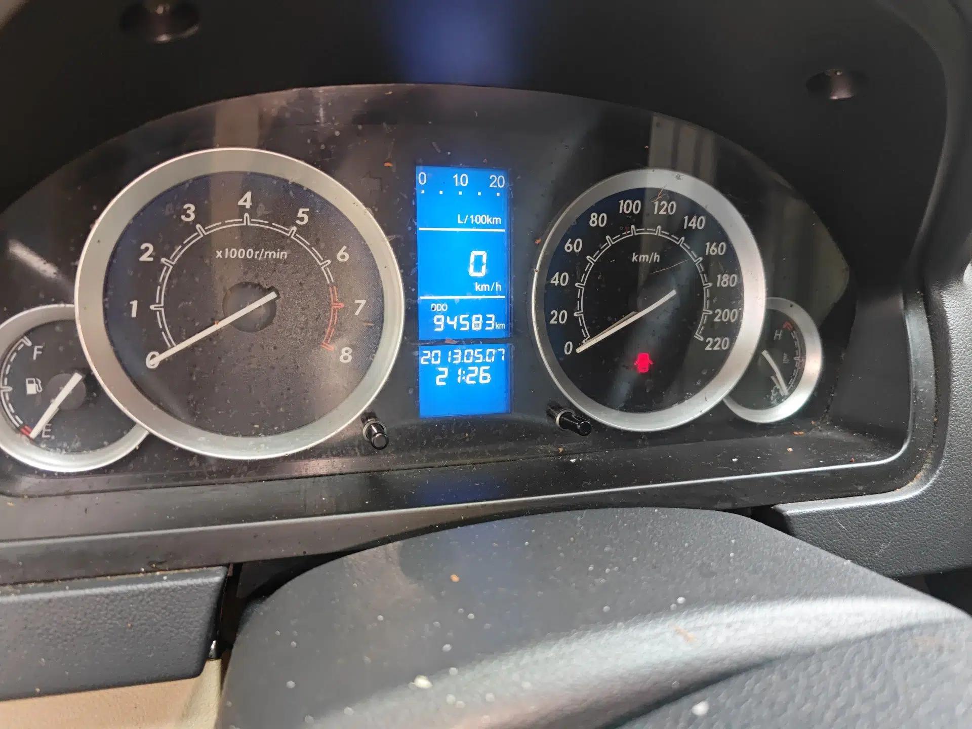 BAIC E Series 2012 Hatchback 1.5L Automatic Leshang Version — миниатюра 13