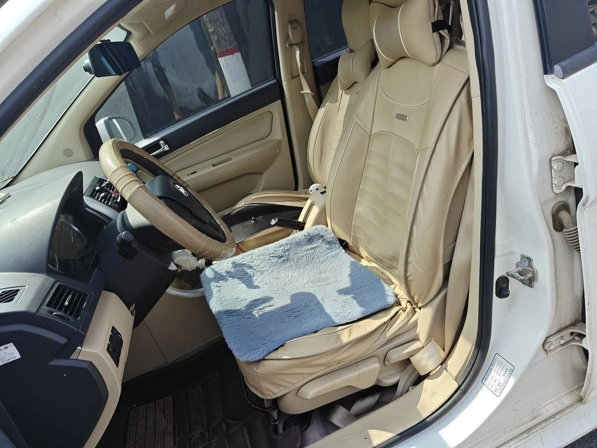BAIC Senova D20 2015 Hatchback 1.5L Manual Lotte Edition — миниатюра 16
