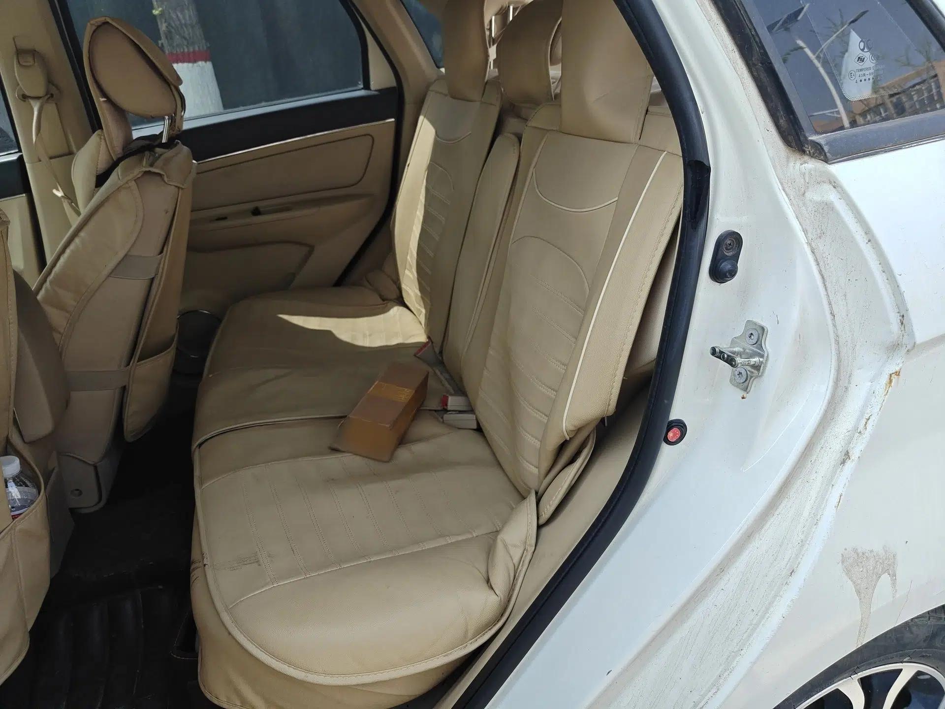 BAIC Senova D20 2015 Hatchback 1.5L Manual Lotte Edition — миниатюра 18
