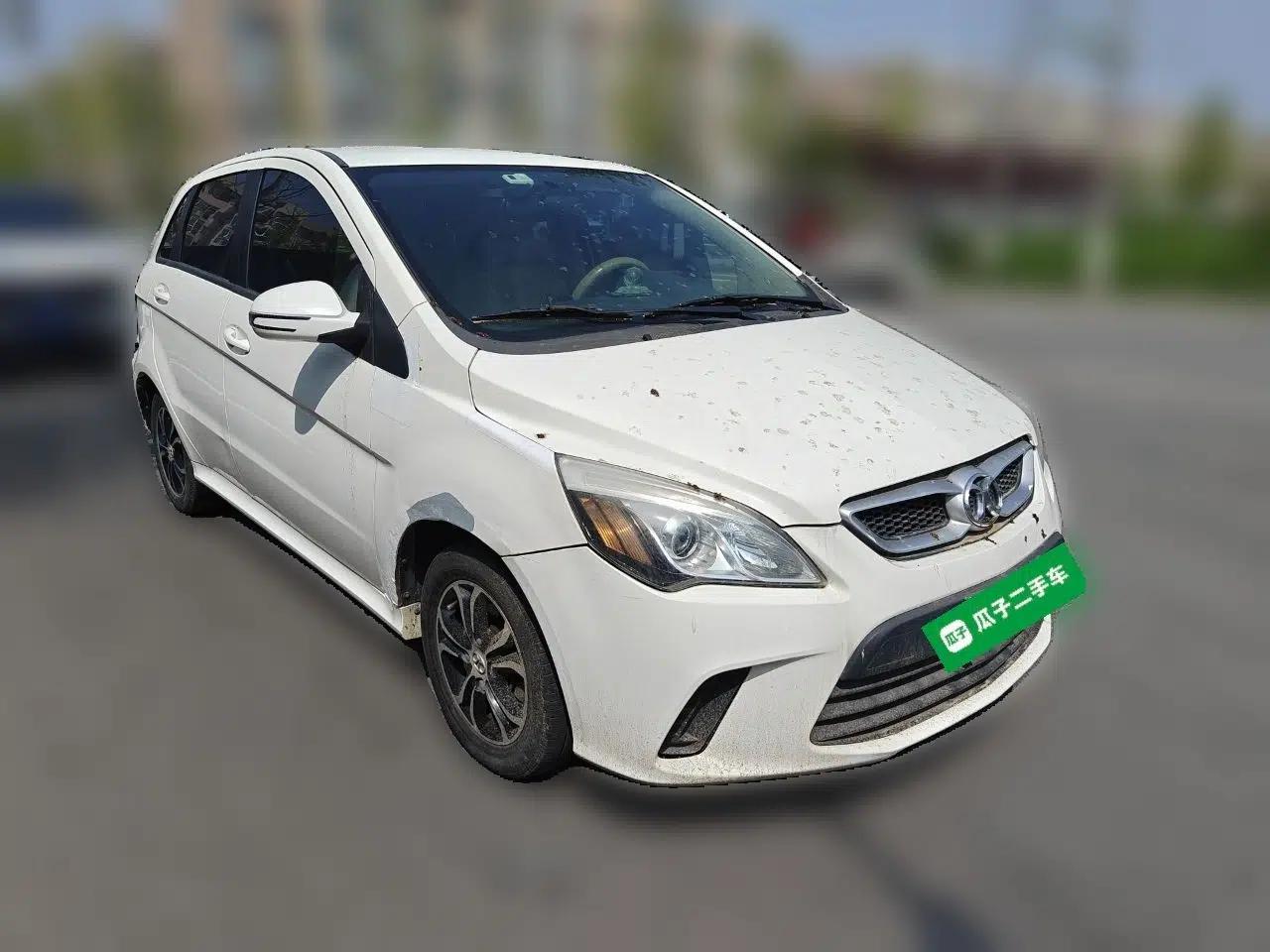 BAIC Senova D20 2015 Hatchback 1.5L Manual Lotte Edition — миниатюра 3