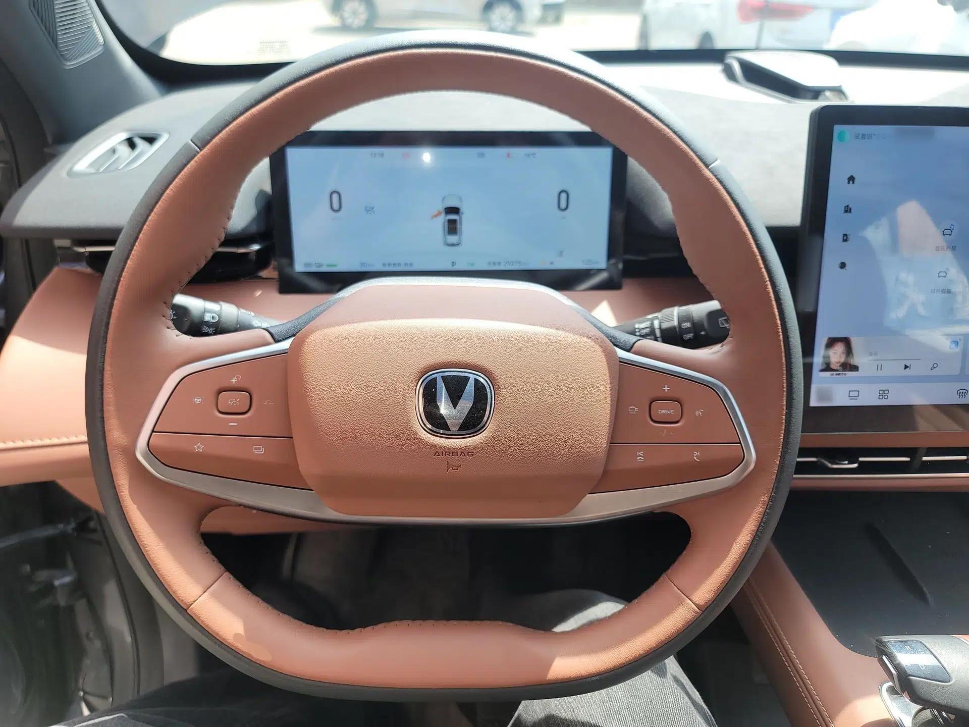CHANGAN UNI-Z New Energy 2024 Blue Whale Smart Electric iDD 125km Beyond Edition — миниатюра 14