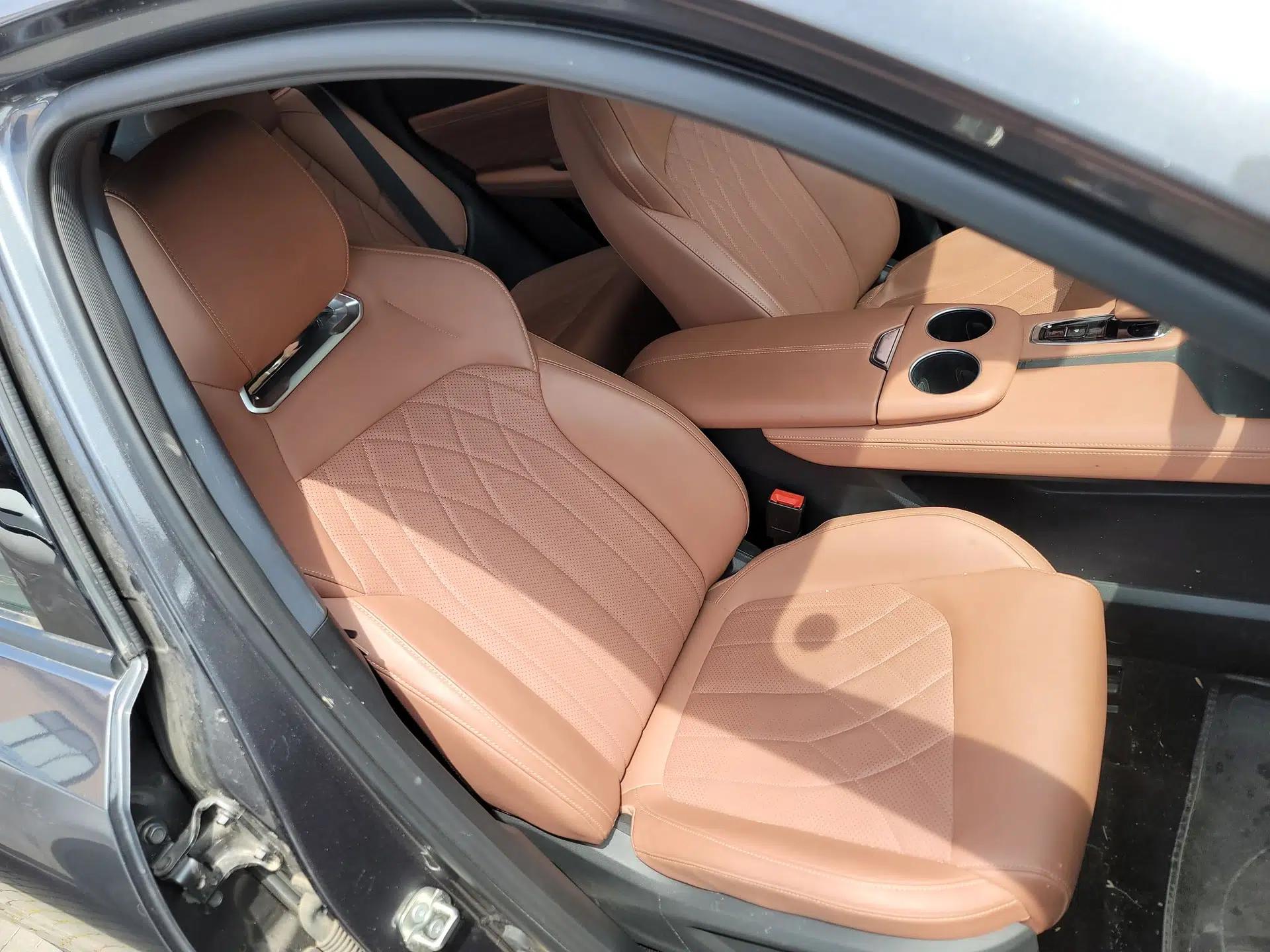 CHANGAN UNI-Z New Energy 2024 Blue Whale Smart Electric iDD 125km Beyond Edition — миниатюра 23
