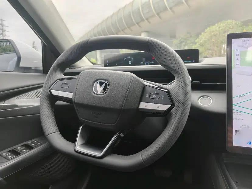 CHANGAN Eado PHEV 2025 Smart New Blue Whale 145KM High-Energy Edition — миниатюра 19