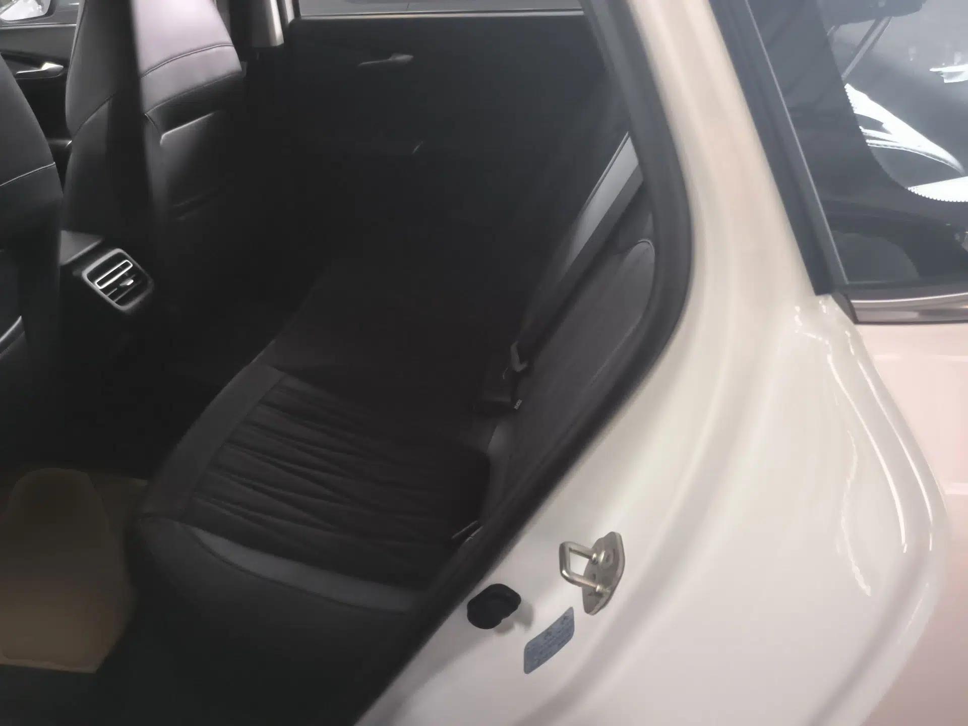 CHANGAN Eado PHEV 2025 Smart New Blue Whale 145KM Battleship Edition — миниатюра 20