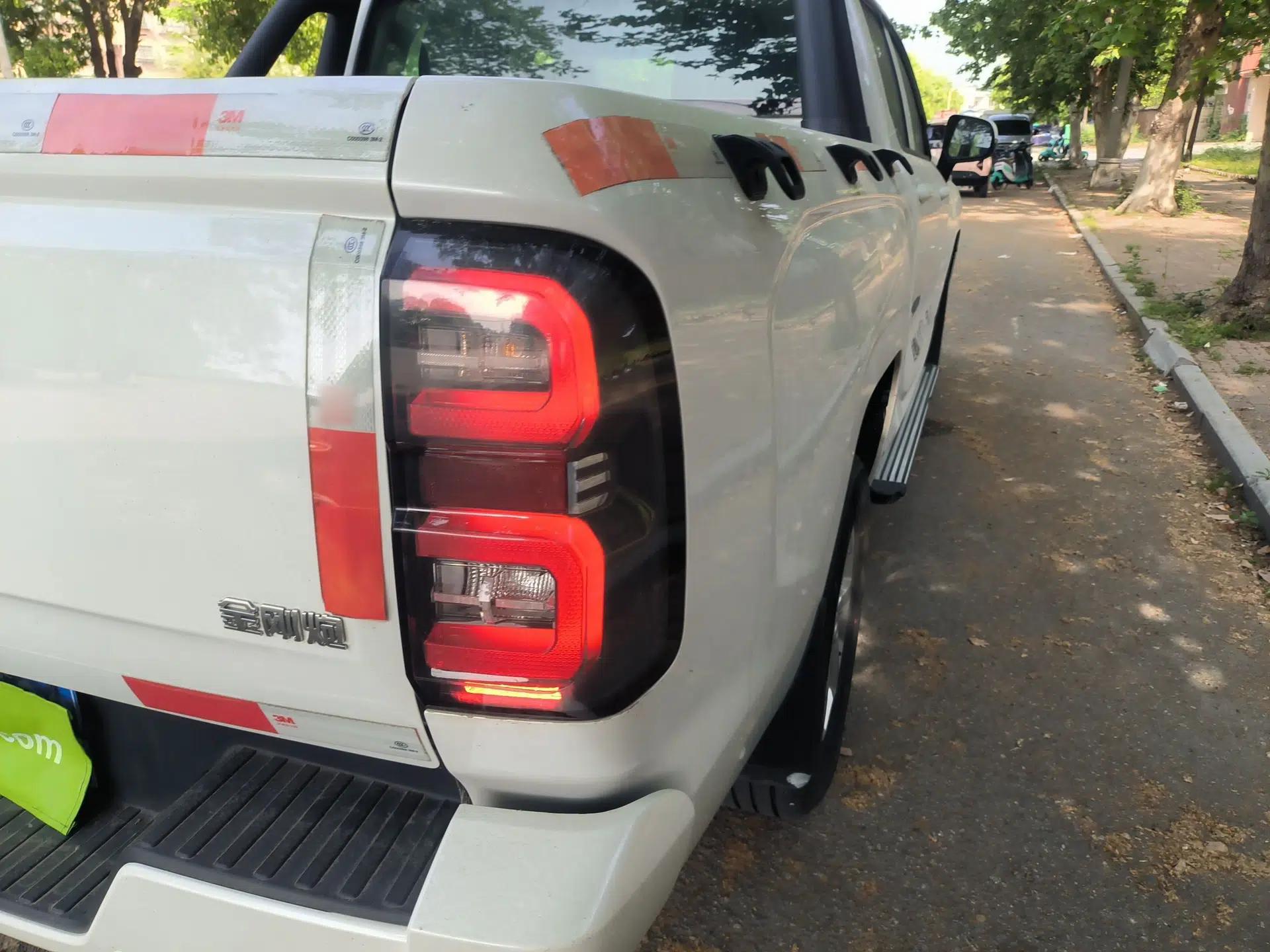 Great Wall King Kong Poer 2022 2.0T Manual Gasoline Two-Wheel-Drive Elite Version with Long Bed – GW4C20B — миниатюра 7