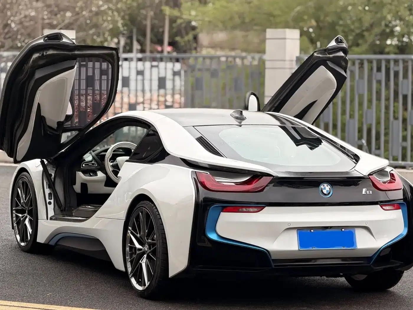 BMW i8 2014 Standard Edition — миниатюра 5