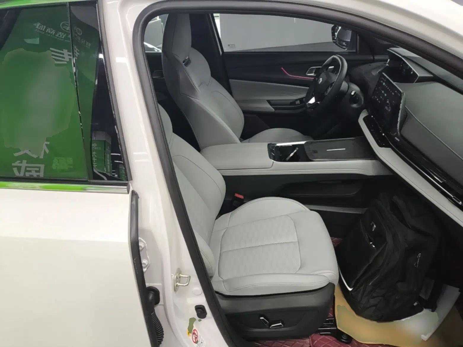 CHANGAN NEVO Q05 2025 Truly Delicious Version 125cc Beyond-Excellent Type — миниатюра 23