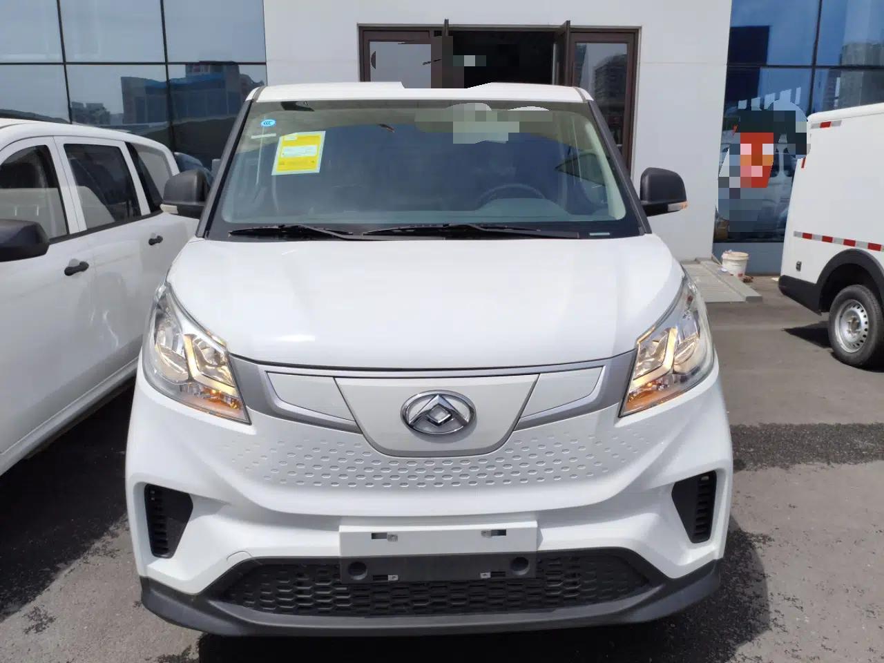 SAIC MAXUS EV30 2023 Pure-Electric Smart Logistics Expert with Long Wheelbase Guoxuan — миниатюра 2