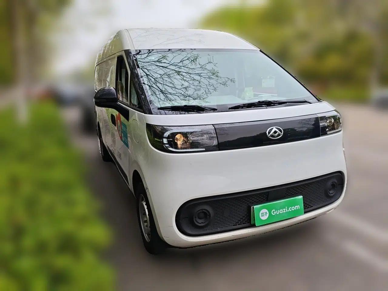 SAIC MAXUS Dana V1 2024 V1 Long Wheelbase High Roof (51 kWh) — миниатюра 3