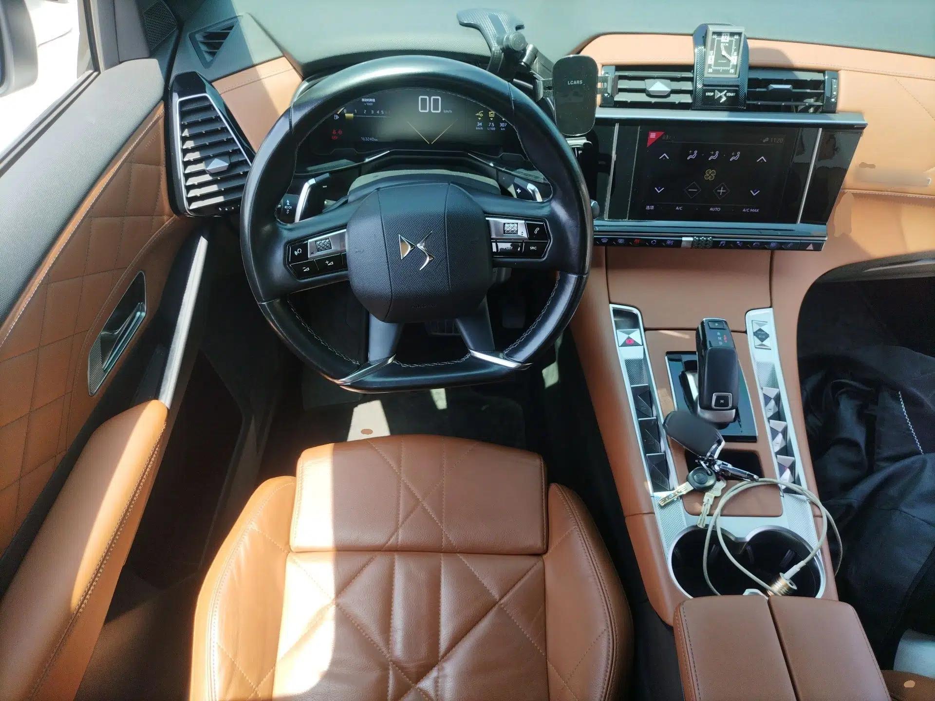 DS 7 2018 45THP Rivoli Prestige Edition — миниатюра 11