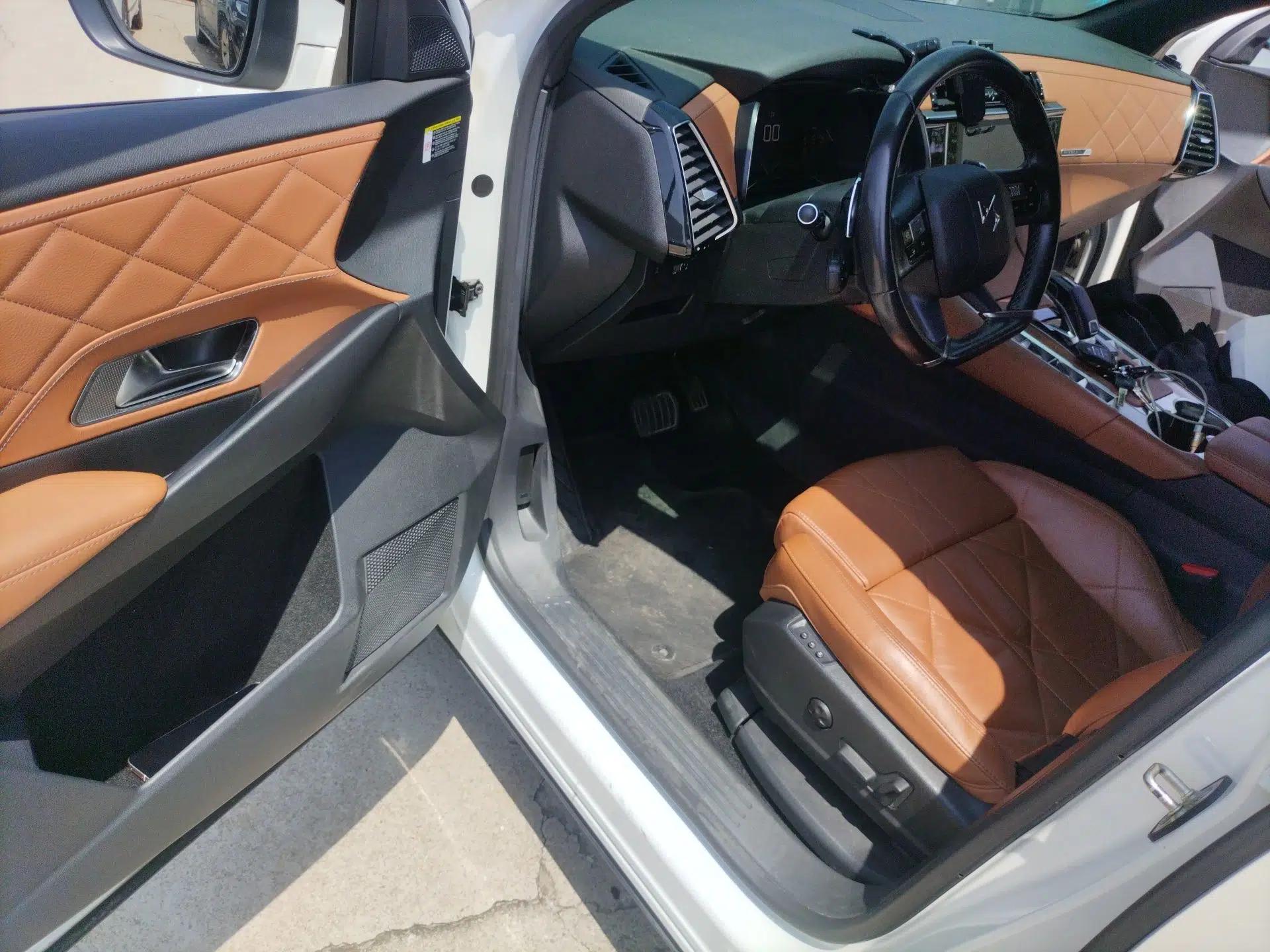 DS 7 2018 45THP Rivoli Prestige Edition — миниатюра 17