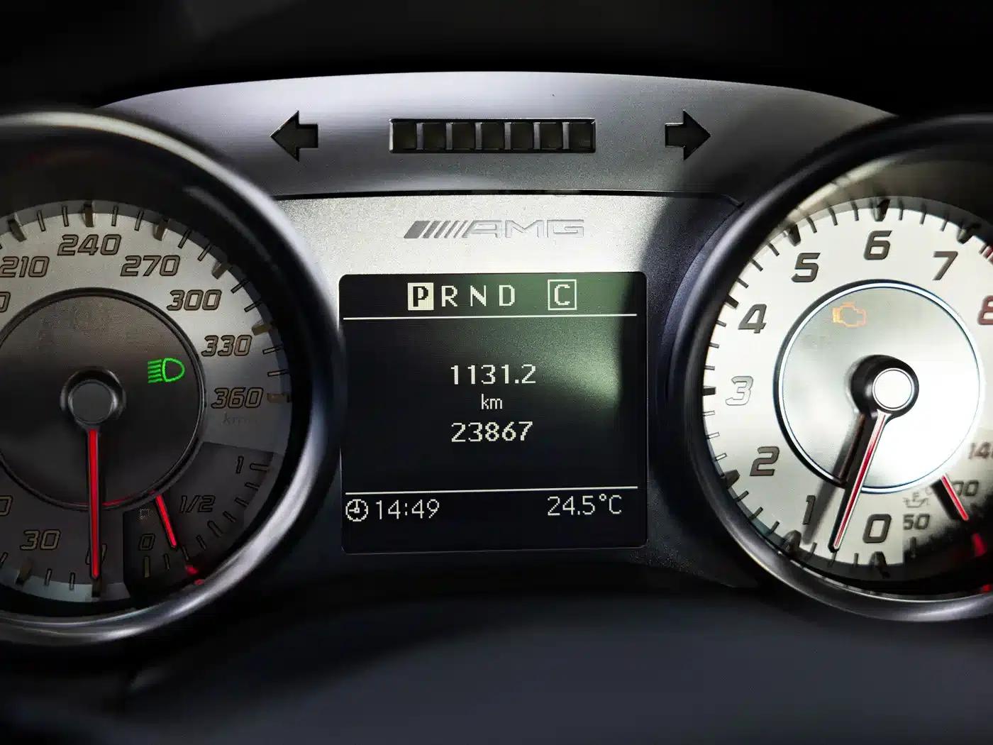 2011 Mercedes-Benz SLS AMG — миниатюра 21