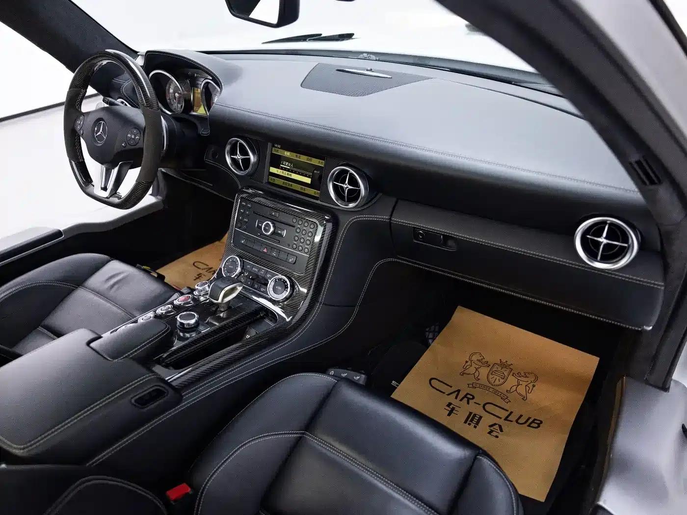 2011 Mercedes-Benz SLS AMG — миниатюра 23