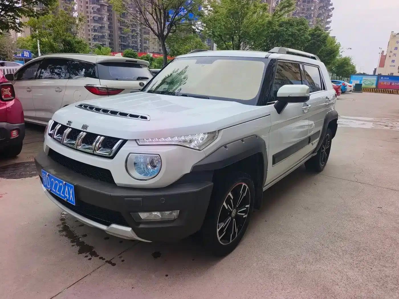 Beijing BJ20 2016 1.5T CVT Luxury Edition — миниатюра 1
