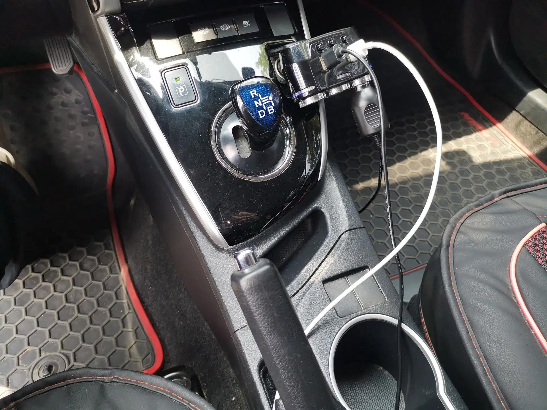 Toyota Levin Hybrid E+ 2019 1.8L PH GS E-CVT Elite Edition — миниатюра 15