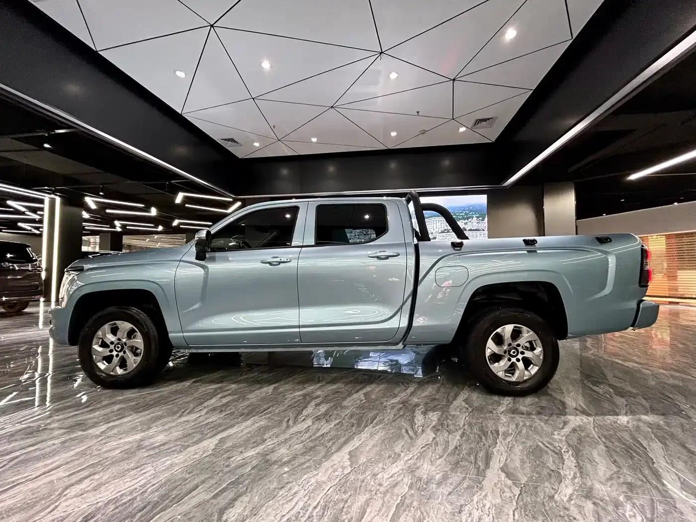 King Kong Cannon 2024 2.0T Automatic 8AT Diesel 4WD Navigator Flatbed — миниатюра 8