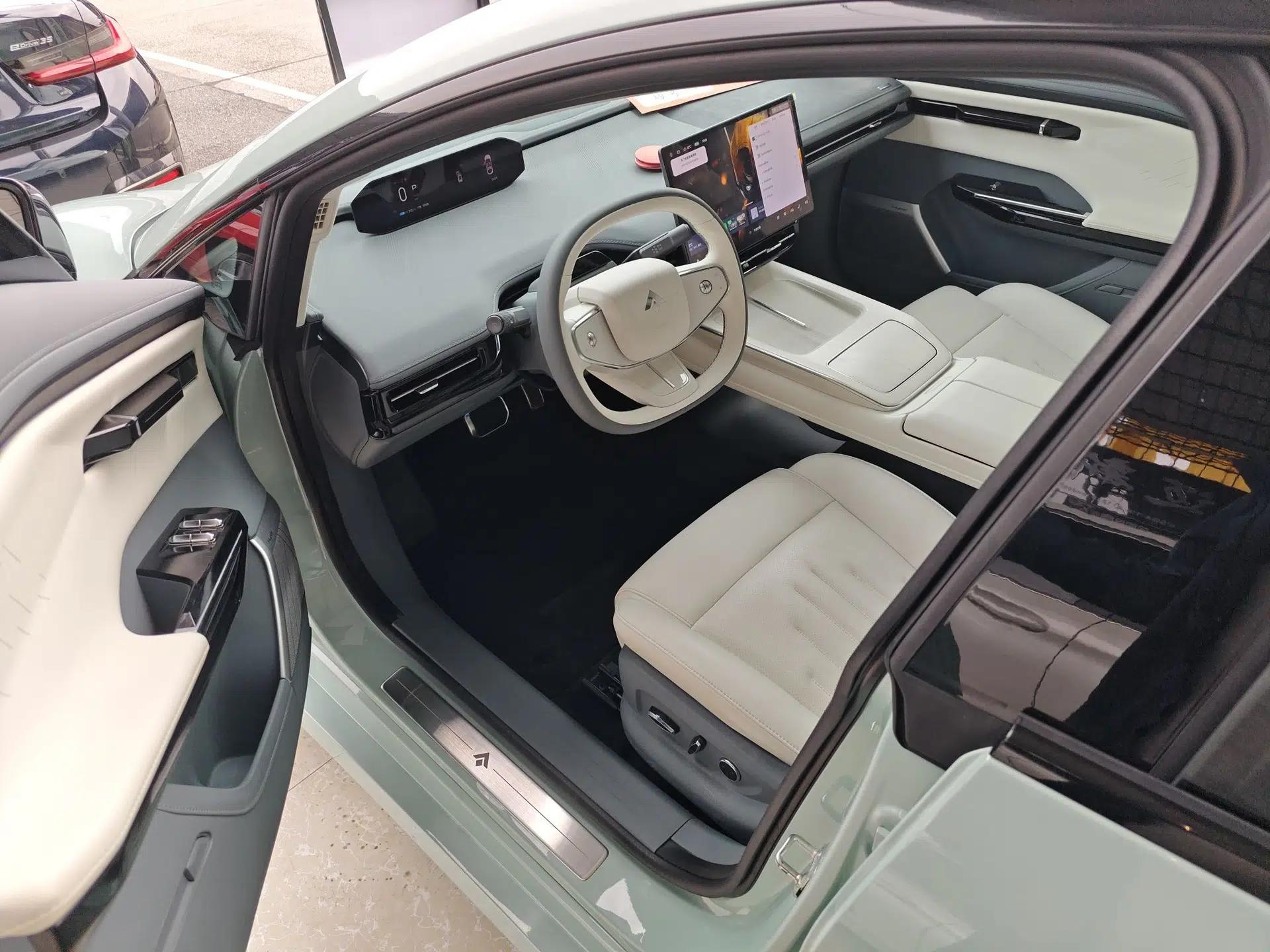 Hyptec GT 2023 560 Rear-Drive Seven-Wing Edition — миниатюра 18