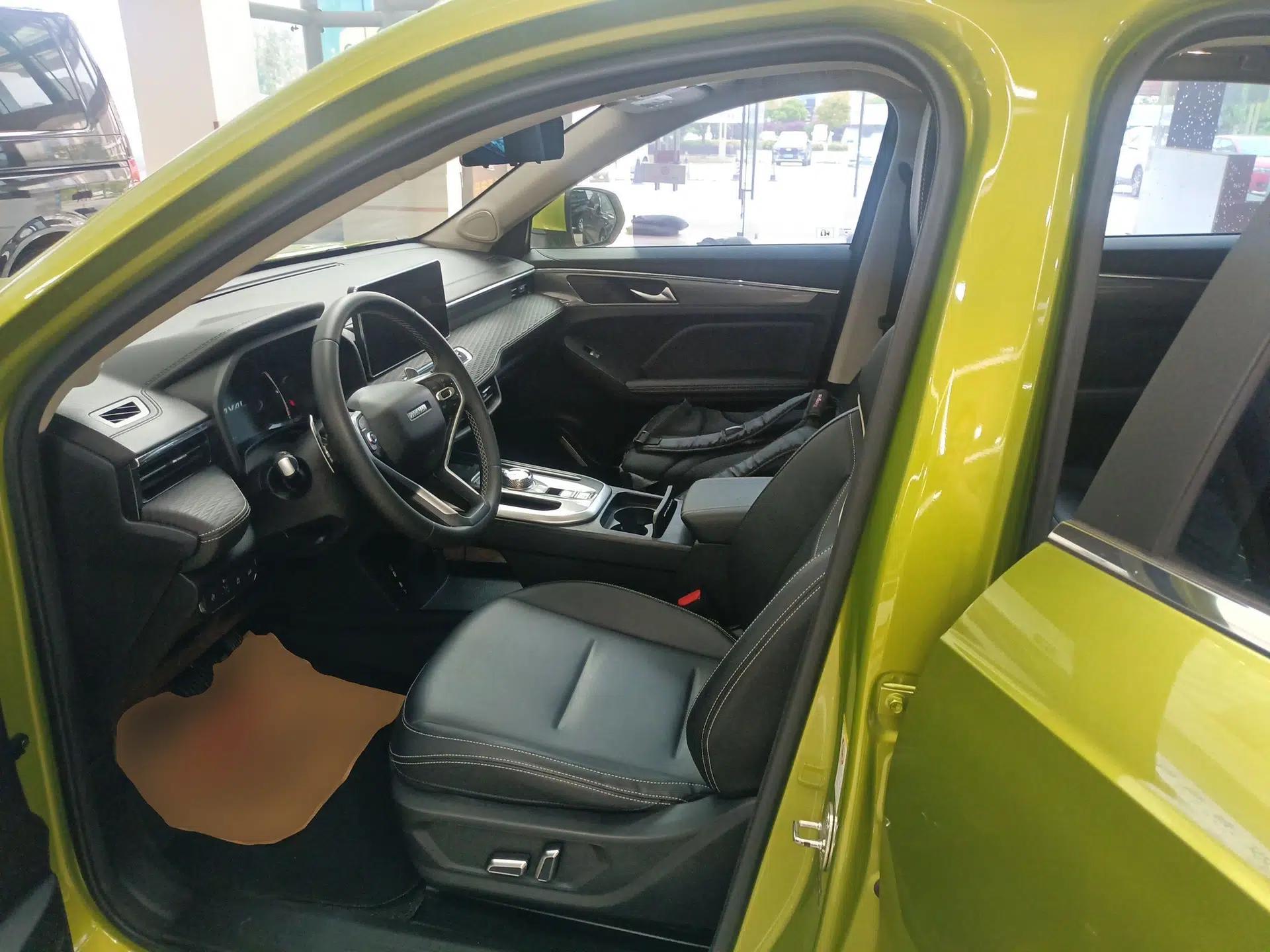 Haval JOLION 2021 1.5T Automatic Grand Three-Volume Version — миниатюра 18