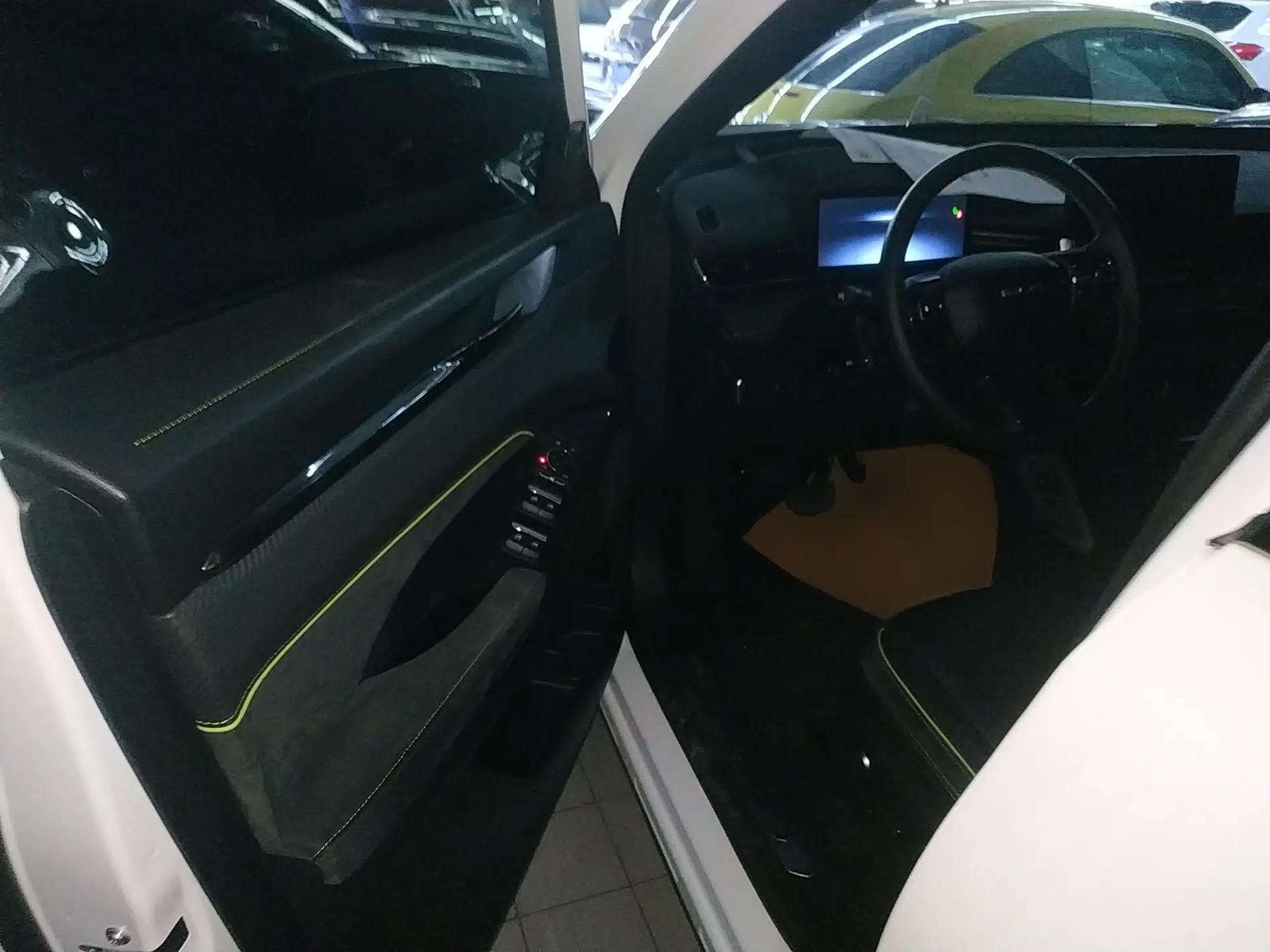 Haval H6S 2022 2.0T Two-Wheel Drive ZhiRun Version — миниатюра 19
