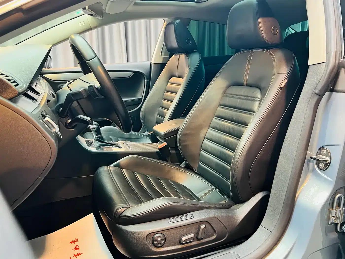 Volkswagen CC 2009 3.6FSI Top-of-the-line version — миниатюра 15