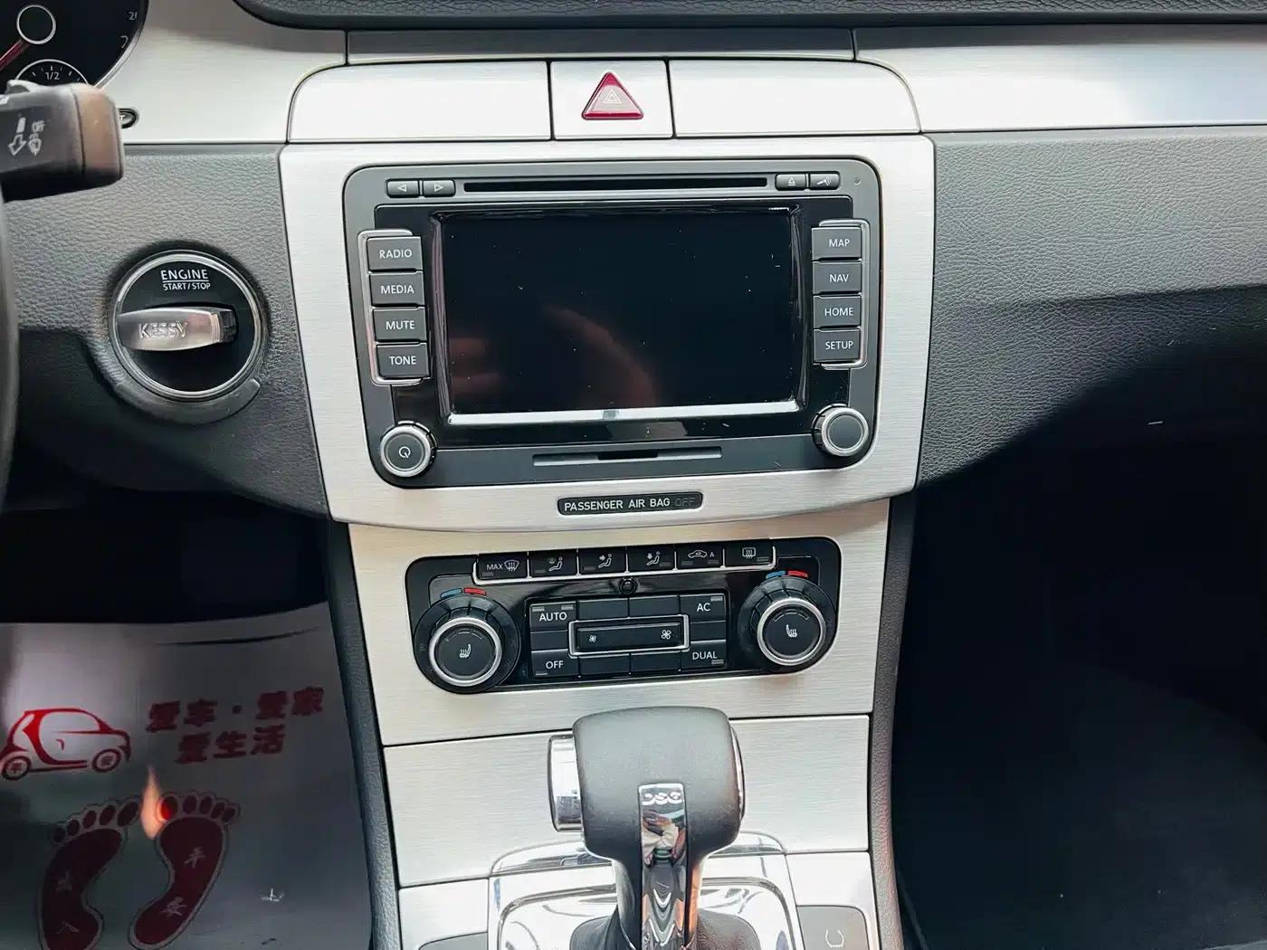 Volkswagen CC 2009 3.6FSI Top-of-the-line version — миниатюра 20